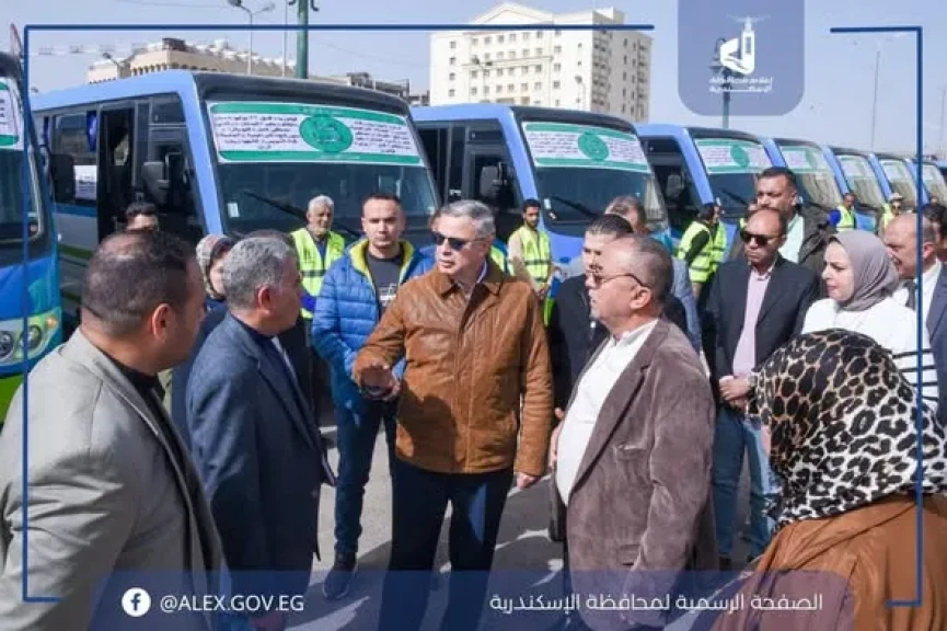 محافظ الإسكندرية يشدد على التزام وسائل النقل البديلة بتعريفة الركوب المُقررة وبالمسارات المحددة لكل وسيلة