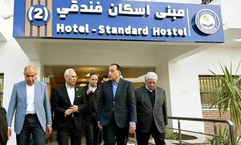 رئيس مجلس الوزراء يفتتح أول فنادق جامعة المنيا ويوجه باستغلاله خاصة لخدمة السائحين