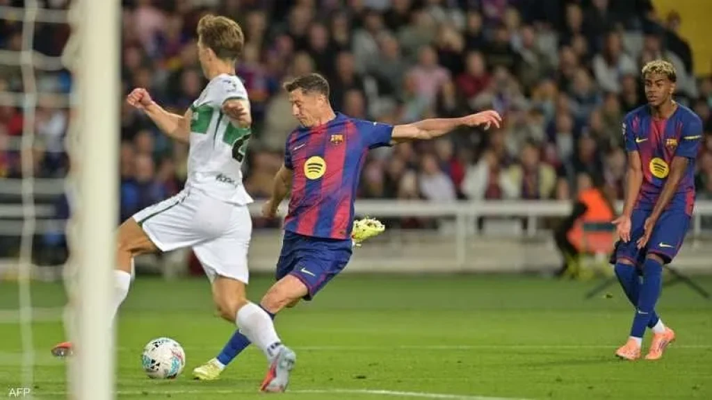 برشلونة ضيفًا على إلتشي في اختبار جديد للحفاظ على الصدارة