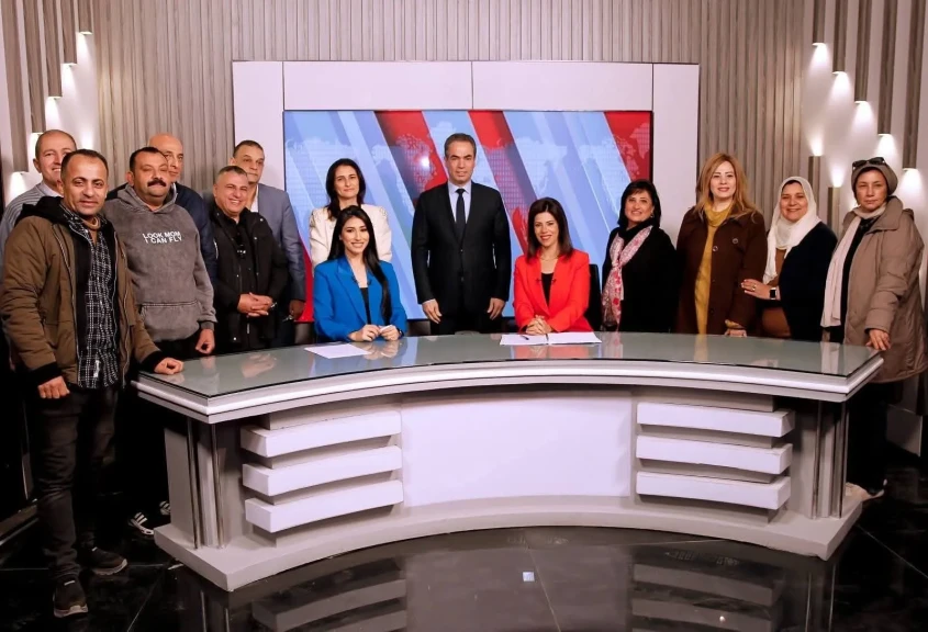 المسلماني يفتتح استوديو النشرات المطوّر لقناه النيل الدوليه