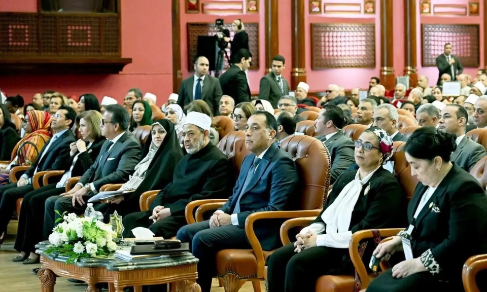 محافظ أسوان يشارك فى فعاليات الجلسة الإفتتاحية لمؤتمر ” إستثمار الخطاب الدينى والإعلامى