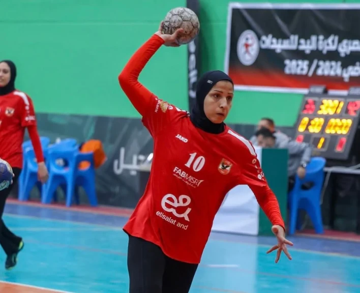 «سيدات يد الأهلي» يتوجن بكأس السوبر المصري