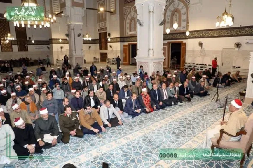 محافظ الشرقية يشهد إحتفالية مديرية الأوقاف بذكرى ليلة النصف من شعبان بمسجد الفتح بمدينة الزقازيق
