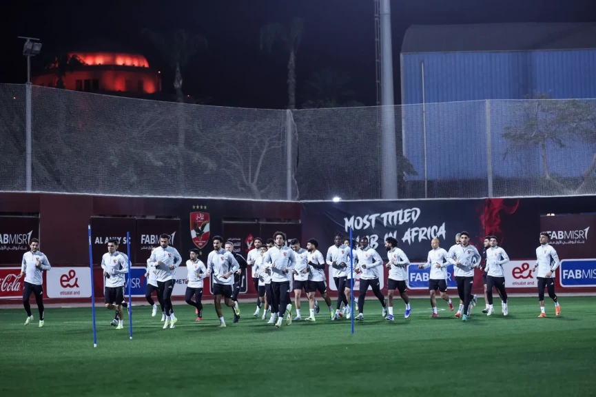فريق النادى الأهلي يختتم استعداده لمباراة البنك الأهلي