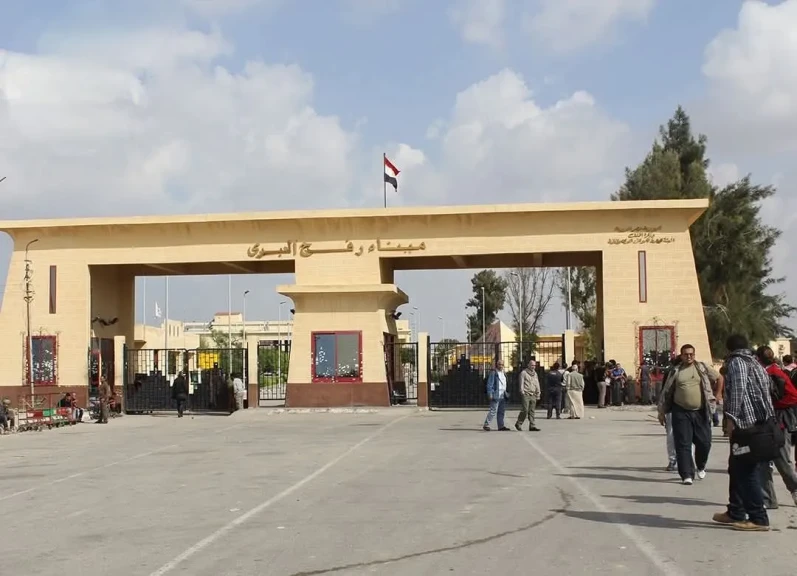 الاتحاد الأوروبي يرحّب بإعادة فتح معبر رفح