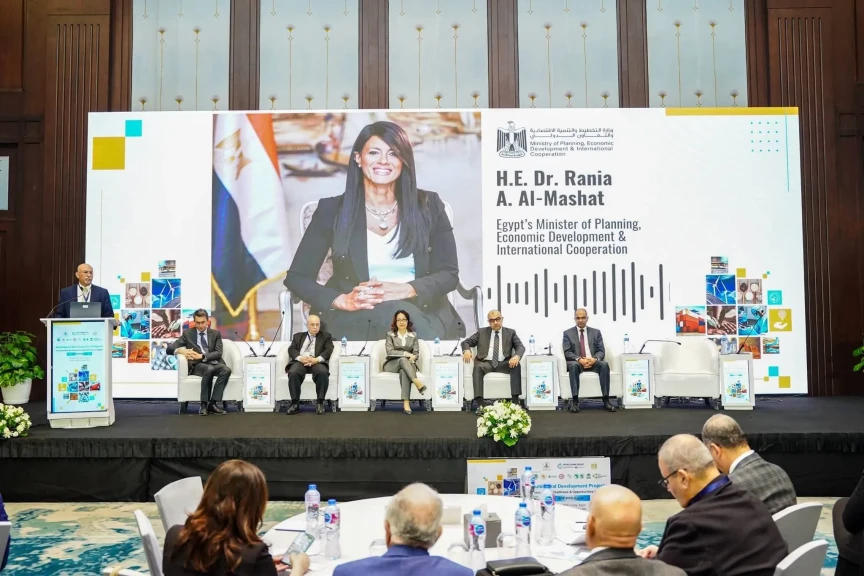 وزيرة التخطيط تشهد مؤتمرًا موسعًا لتعزيز الشراكة بين البنك الدولي والاتحاد المصري لمقاولي التشييد والبناء