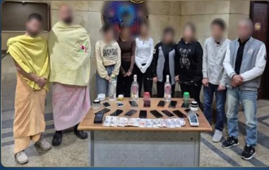 الداخلية:ضبط عدد من الأشخاص لقيامهم بالأعمال المنافية للاداب العامة داخل نادي صحي