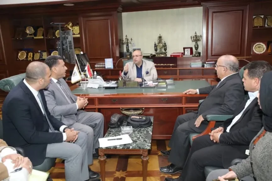 محافظ بني سويف يلتقي وفد الهيئة العامة للتخطيط العمراني