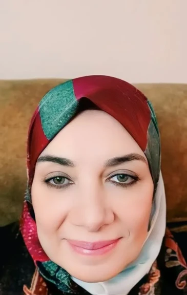 قصر من رماد