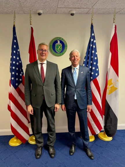 مباحثات لوزير البترول والثروة المعدنية مع نظيره الأمريكي في واشنطن