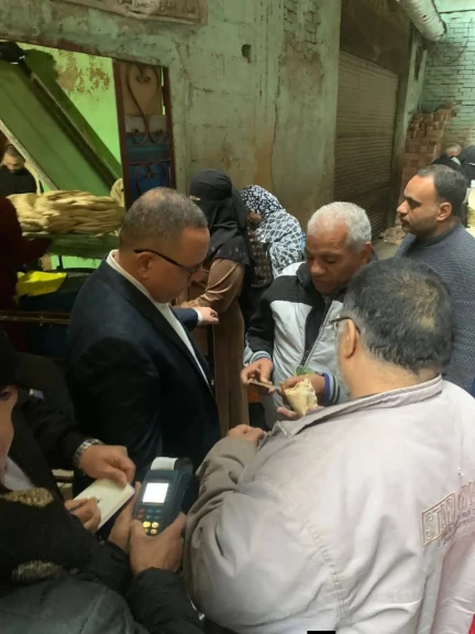 محافظ الدقهلية: ضبط أكثر من 3 طن مواد غذائية مجهولة المصدر وتحرير 191 مخالفة في حملة تموينية