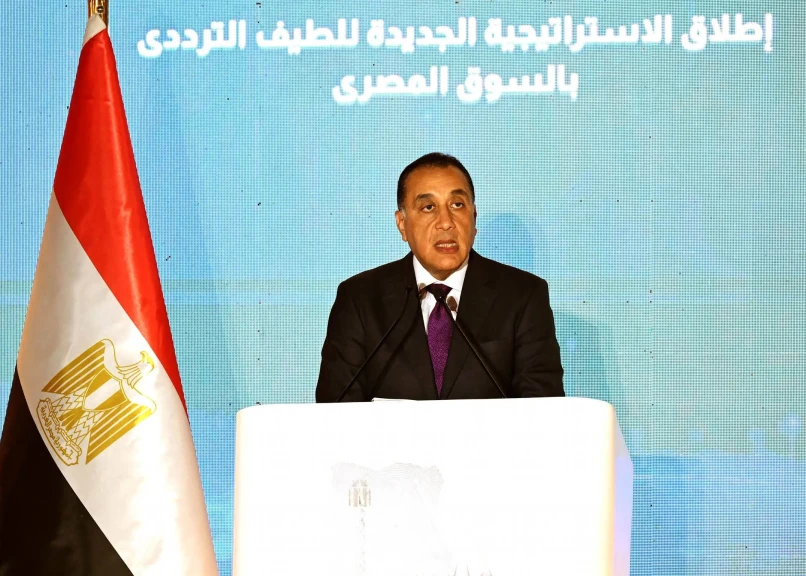 رئيس الوزراء: توقيع اتفاقيات تخصيص الطيف الترددي لمشغلي المحمول  أكبر صفقة في تاريخ قطاع الاتصالات منذ نشأته