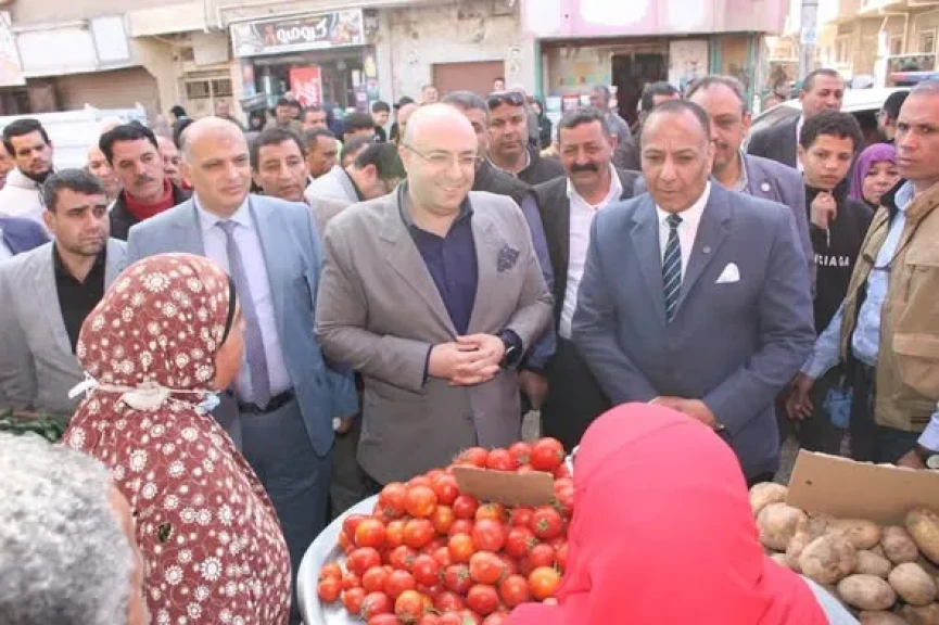 محافظ بني سويف يفتتح ثالث معرض ضمن سلسلة معارض أهلاً رمضان