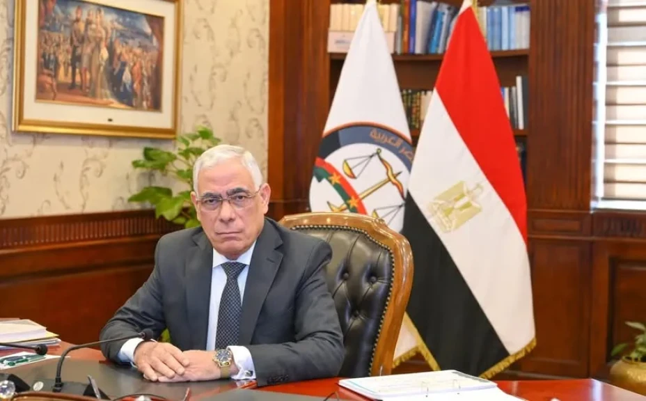 النيابة العامة تحقق في واقعة نشر محتوى غير رسمي منسوب لشيخ الأزهر