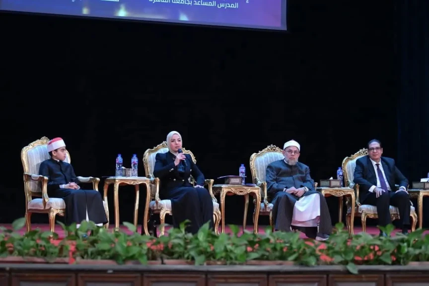 قاعة الاحتفالات الكبري بجامعة القاهرة تحتضن احتفالية قرآنية لتكريم برنامج دولة التلاوة