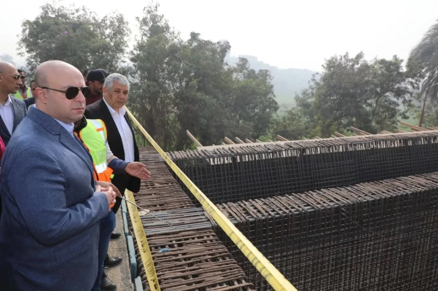 محافظ بني سويف يتفقد كوبري الشاملة