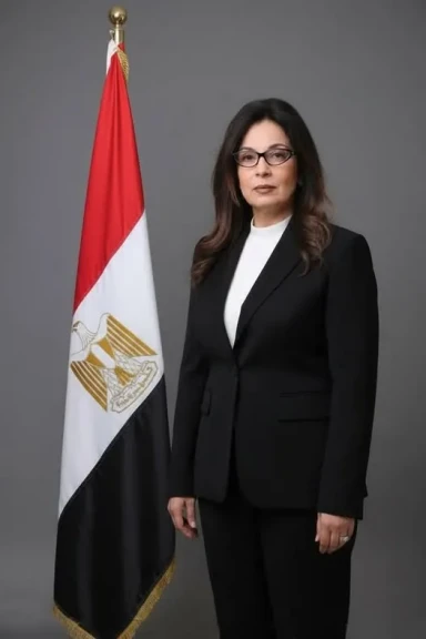 السيرة الذاتية للدكتورة جيهان زكي وزيرة الثقافة