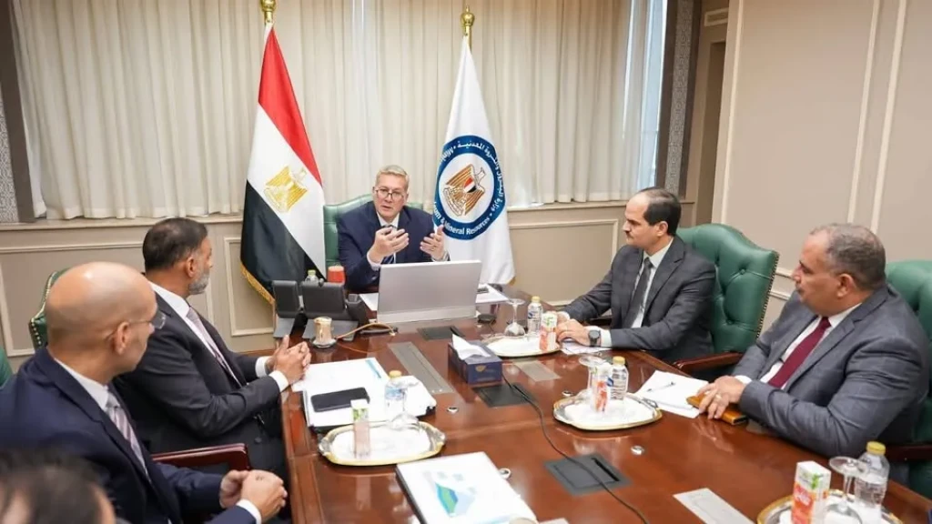 وزير البترول والثروة المعدنية يبحث مع أركيوس إنرجي خطهها الطموحة لاستكشاف وإنتاج الغاز