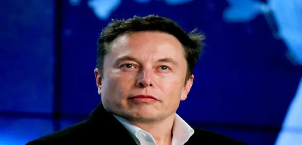 اشتعال سباق المليارديرات إلى القمر..  ماسك و  بيزوس في مواجهة  الصين