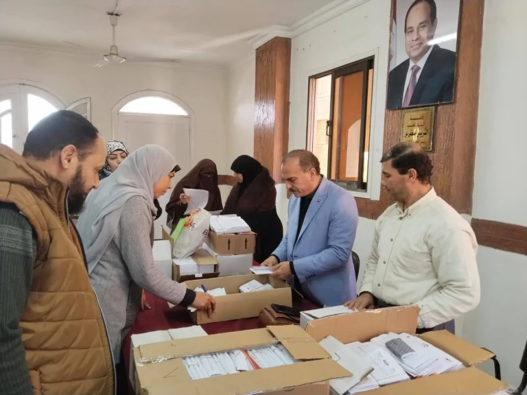 تضامن المنوفية تسليم 1550 فيزا «تكافل وكرامة» و1164 كارت خدمات متكاملة لمستحقيها