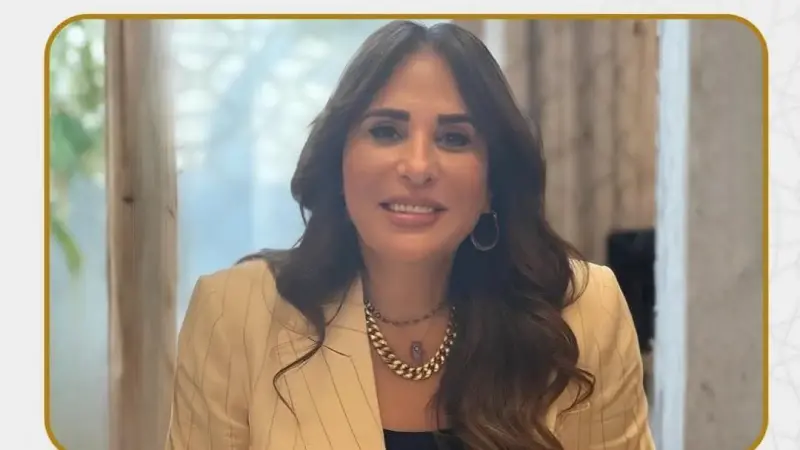 وزيرة الإسكان تصدر توجيهات لرؤساء المدن بمنع الظواهر العشوائية وتنظيم مواقف الميكروباصات