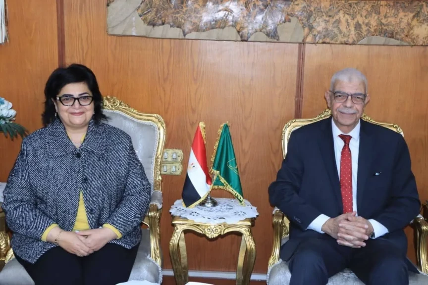 رئيس جامعة المنوفية يناقش خطة إنشاء توسعات لجامعة المنوفية الأهلية وافتتاح برامج جديدة