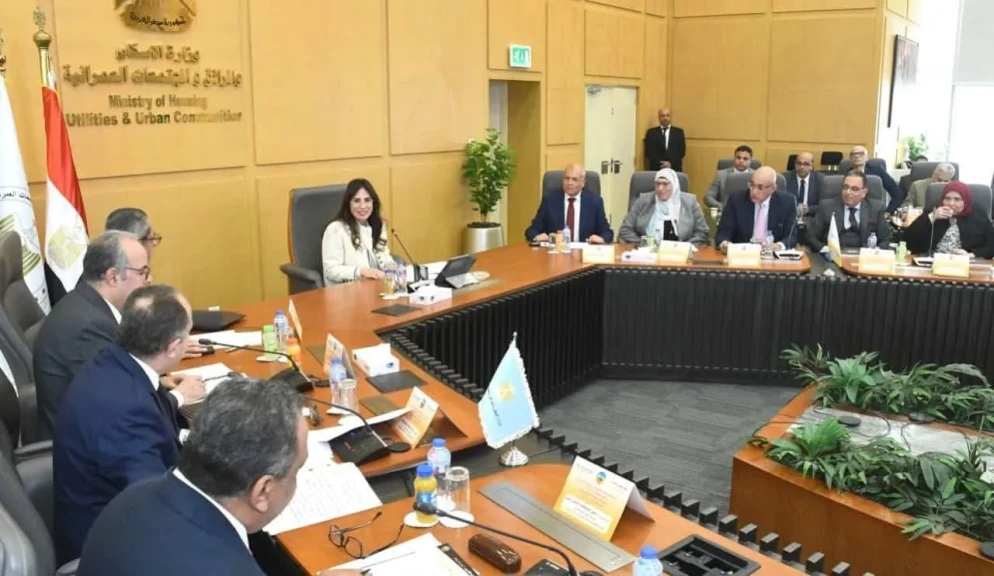 رئيس شركة المقاولون العرب يُقدم ملخصا للتقرير السنوى لمجلس إدارة الشركة ونتائجها المالية