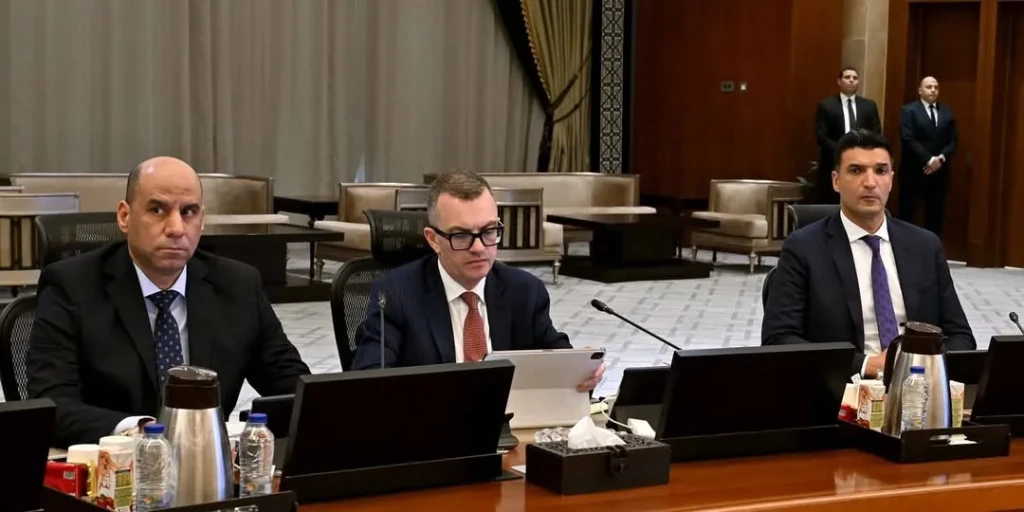 وزير التخطيط يستعرض مؤشرات أداء الاقتصاد المصري خلال الربع الثاني من العام المالي الجاري