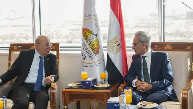 رئيس محكمة النقض يهنئ وزير شئون المجالس النيابية بمقر الوزارة بالعاصمة الإدارية