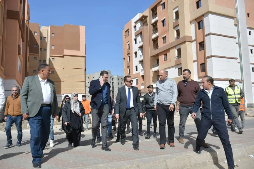 محافظ بورسعيد يوجه برفع كفاءة الخدمات بمشروع الإسكان الاجتماعي