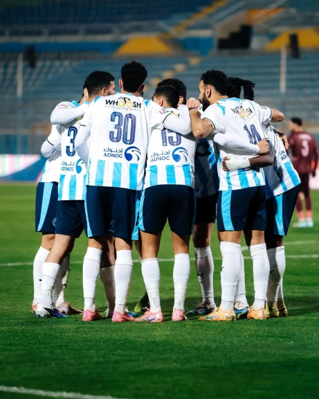 الكاف يحدد موعد مباراتي بيراميدز والجيش الملكي