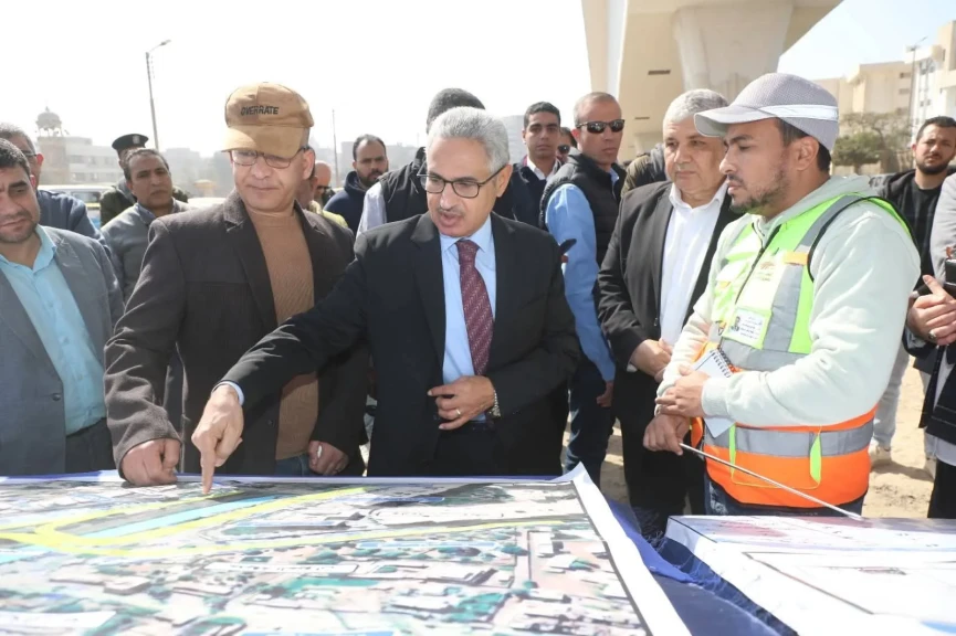 محافظ بني سويف يتابع مُستجدات المرحلة الأولى من مشروع كوبري الشاملة