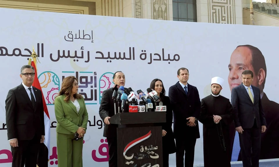 رئيس الوزراء يعلن إطلاق المبادرة الرئاسية ”أبواب الخير” لدعم الأسر الأولى بالرعاية خلال شهر رمضان المعظم