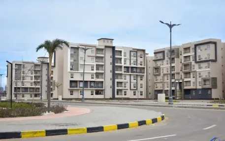 وزيرة الإسكان تتابع موقف تنفيذ وحدات مبادرة سكن كل المصريين بعددٍ من المدن الجديدة