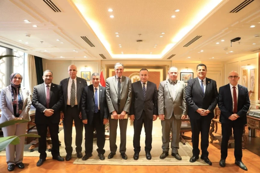 وزير التعليم العالي يؤكد دعم الدولة الكامل لتطوير الجامعات التكنولوجية