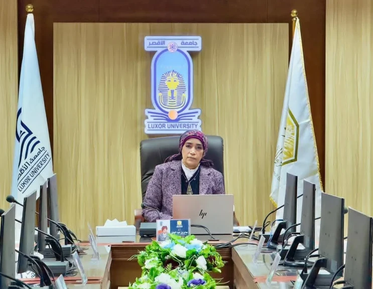 مجلس جامعة الأقصر يقر استحداث برنامج أكاديمي مشترك (2+2 Transfer program) مع الصين