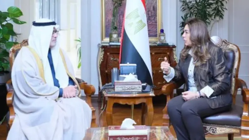 وزيرة التنمية المحلية تلتقي الرئيس التنفيذي لتنمية الحياة الفطرية بالسعودية