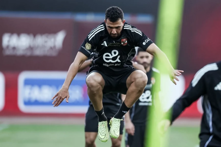 تريزيجيه وزيزو يشاركان في المران الجماعي للنادي الأهلي