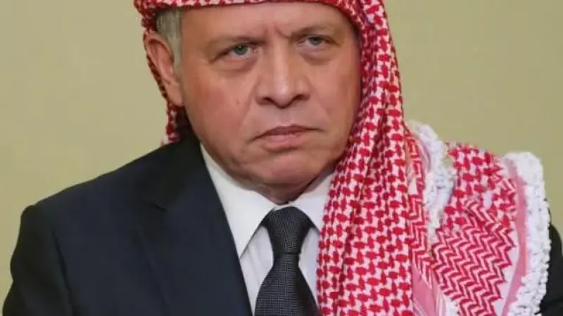 الملك عبد الله الثاني يحذر من التصعيد ويبحث مع ألمانيا دعم الاستقرار