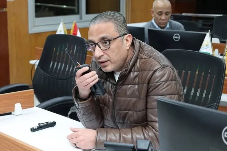 محافظ الجيزة يرصد حالة بناء مخالف بطناش ويوجّه بوقف الأعمال فورًا والتعامل الفوري معها