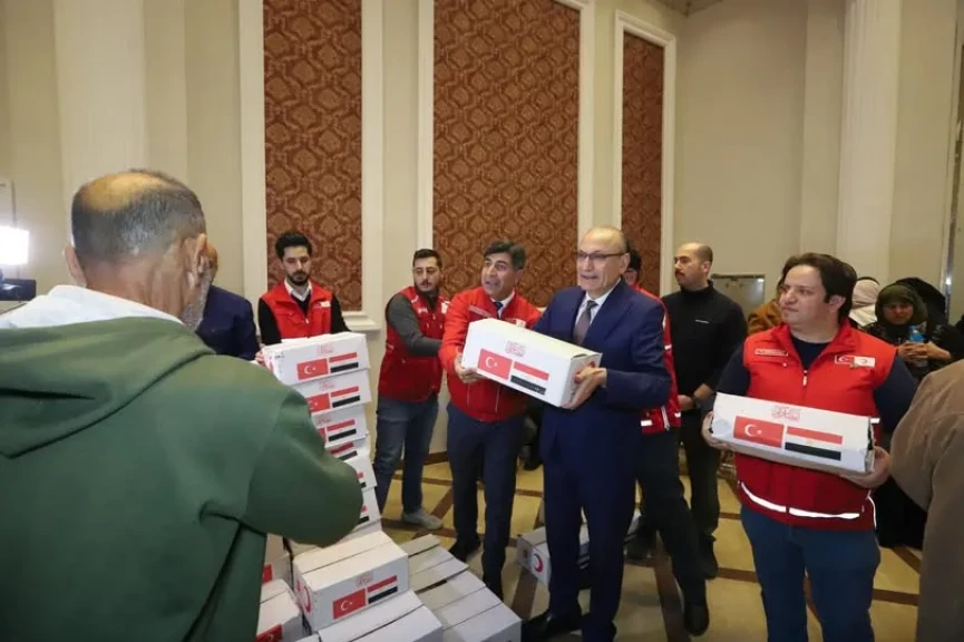 تركيا تقدم مساعدات نقدية وعينية لـ 500 فلسطينيي بمناسبة شهر رمضان المبارك