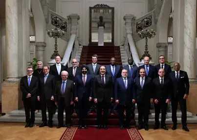 رئيس الوزراء يلتقي رئيس مجموعة البنك الدولي والوفد المرافق له