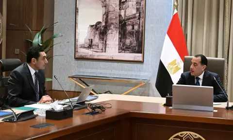 رئيس الوزراء يلتقي وزير الشباب والرياضة لاستعراض محاور العمل المستقبلية للوزارة