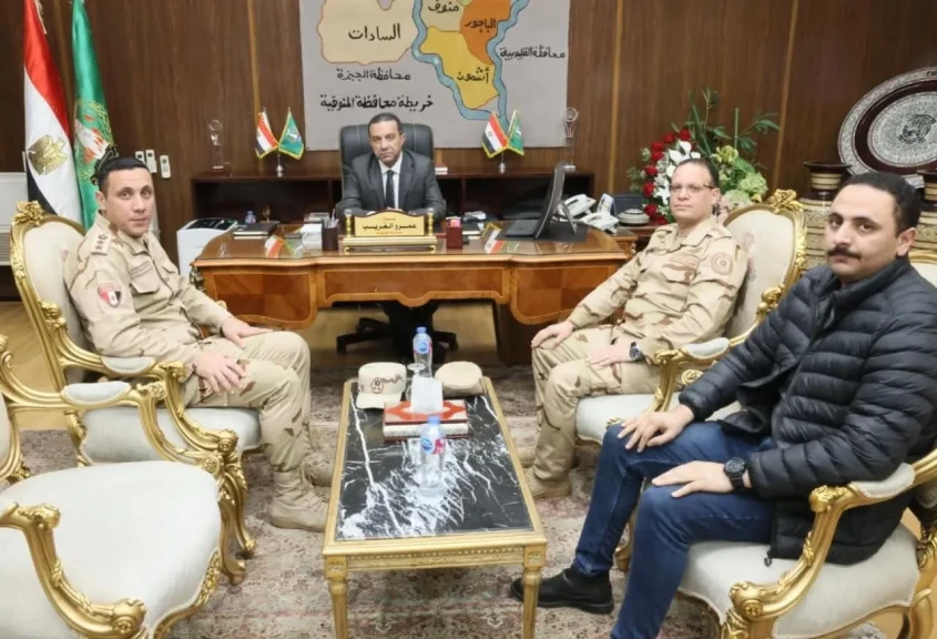 محافظ المنوفية يستقبل مدير مستشفي المنوفية العسكري