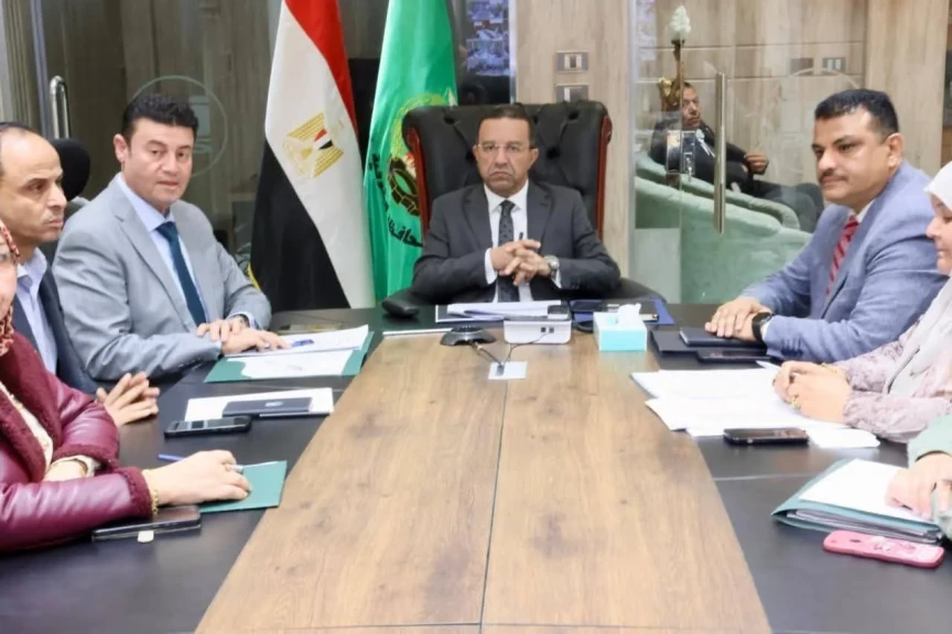 محافظ المنوفية يتابع مع وزيرة التنمية المحلية والبيئة  الموقف التنفيذي لمنظومات التقنين