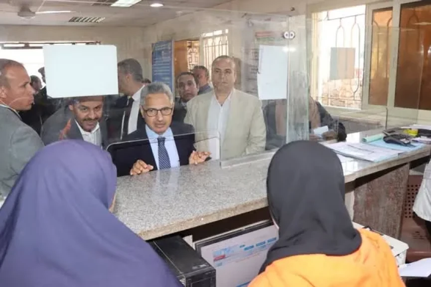 محافظ بني سويف يتابع مستجدات وسير العمل بالمركز التكنولوجي بمدينة الفشن