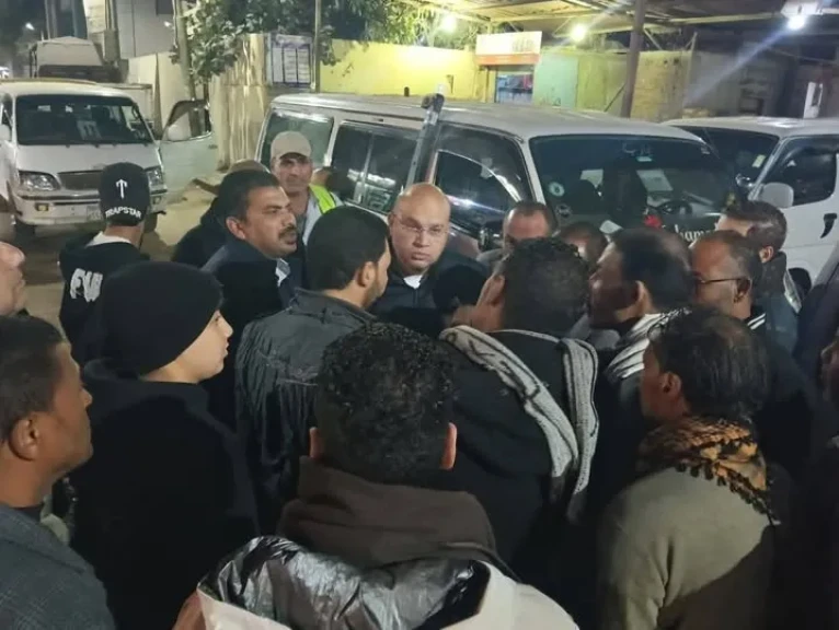 نائب محافظ الجيزة في جولة ليلية بشوارع مدينة العياط