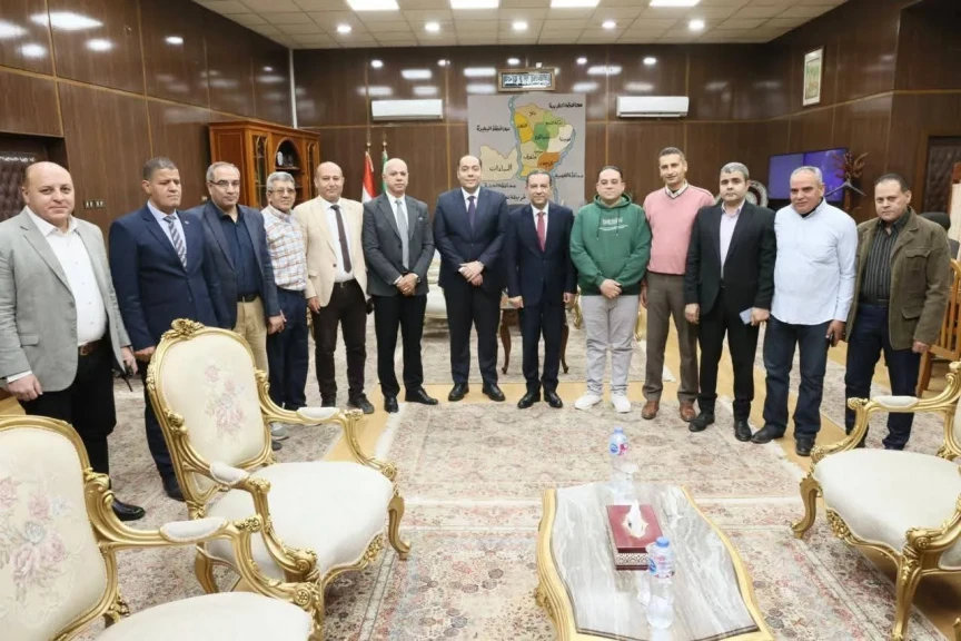 محافظ المنوفية يستقبل وفود المهنئين بعيد الفطر المبارك بمكتبه بالديوان العام