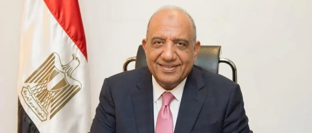 وزير الكهرباء يتابع منظومة خدمات المواطنين ويتلقى تقريرًا يوضح الشكاوى وطبيعتها