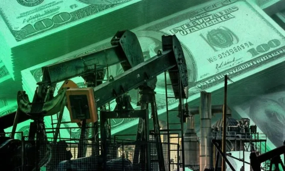 الولايات المتحدة تقرض شركات النفط 45 مليون برميل للحد من ارتفاع الأسعار